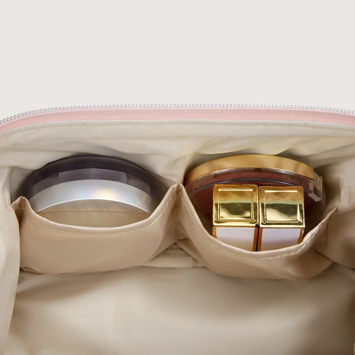 Bagsmart Puffy Makeup Bag - Image 10