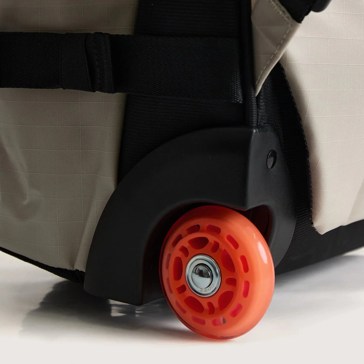 Blast Pro 43L Roller Backpack - Image 9