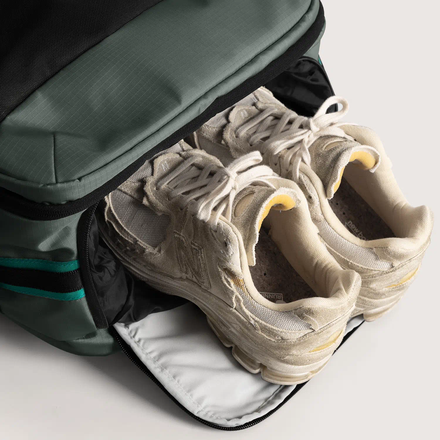 Blast Pro 40L Travel Backpack - Image 77