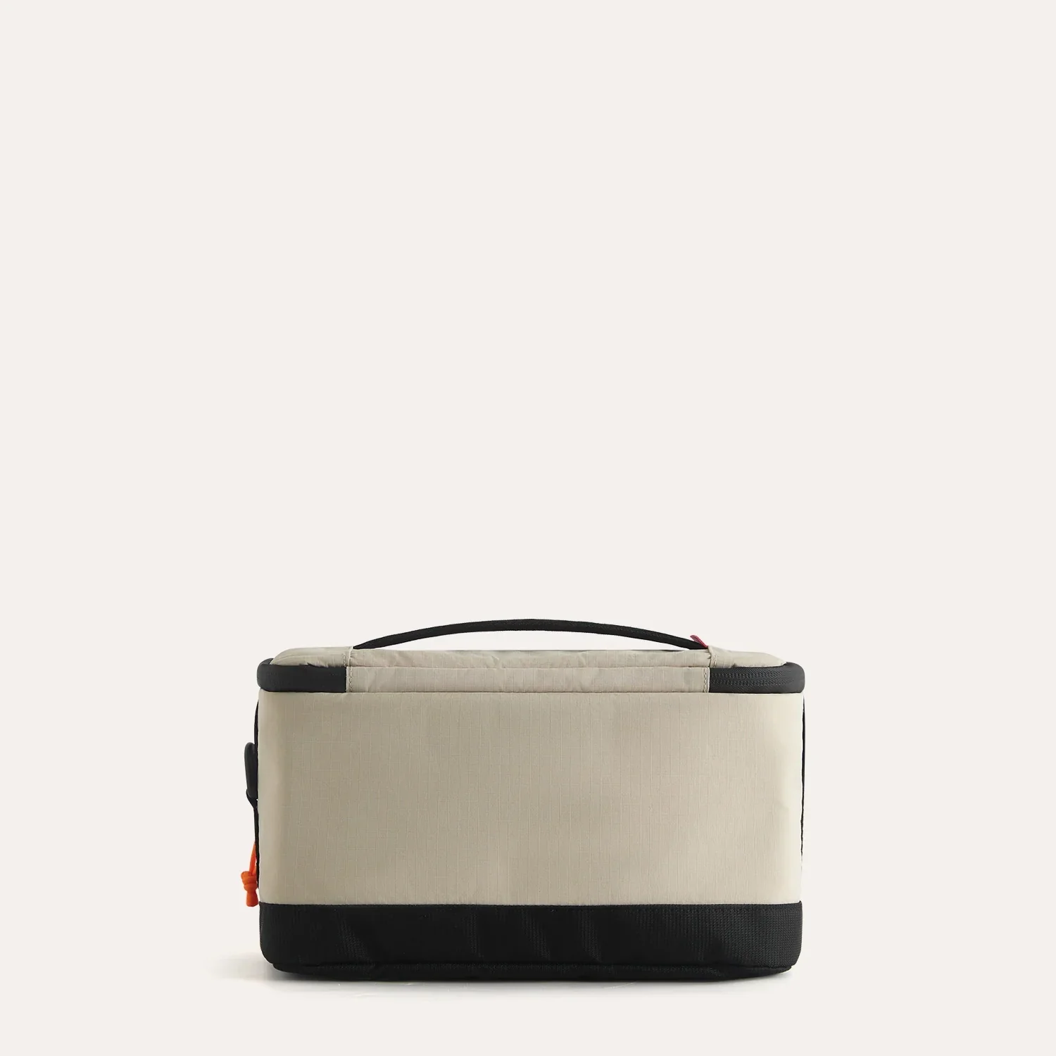 Blast 4.5L Hanging Toiletry Bag - Image 11