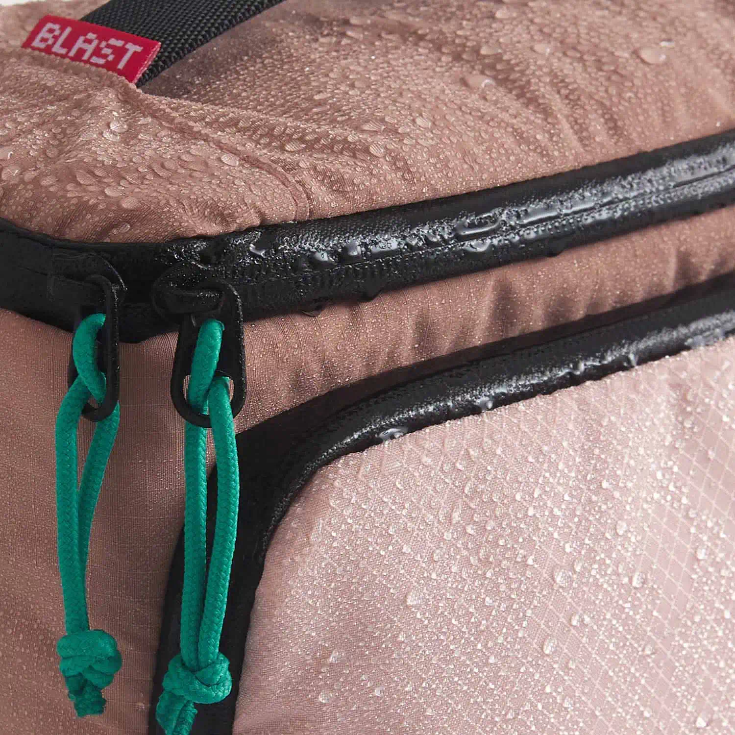 Blast 4.5L Hanging Toiletry Bag - Image 43