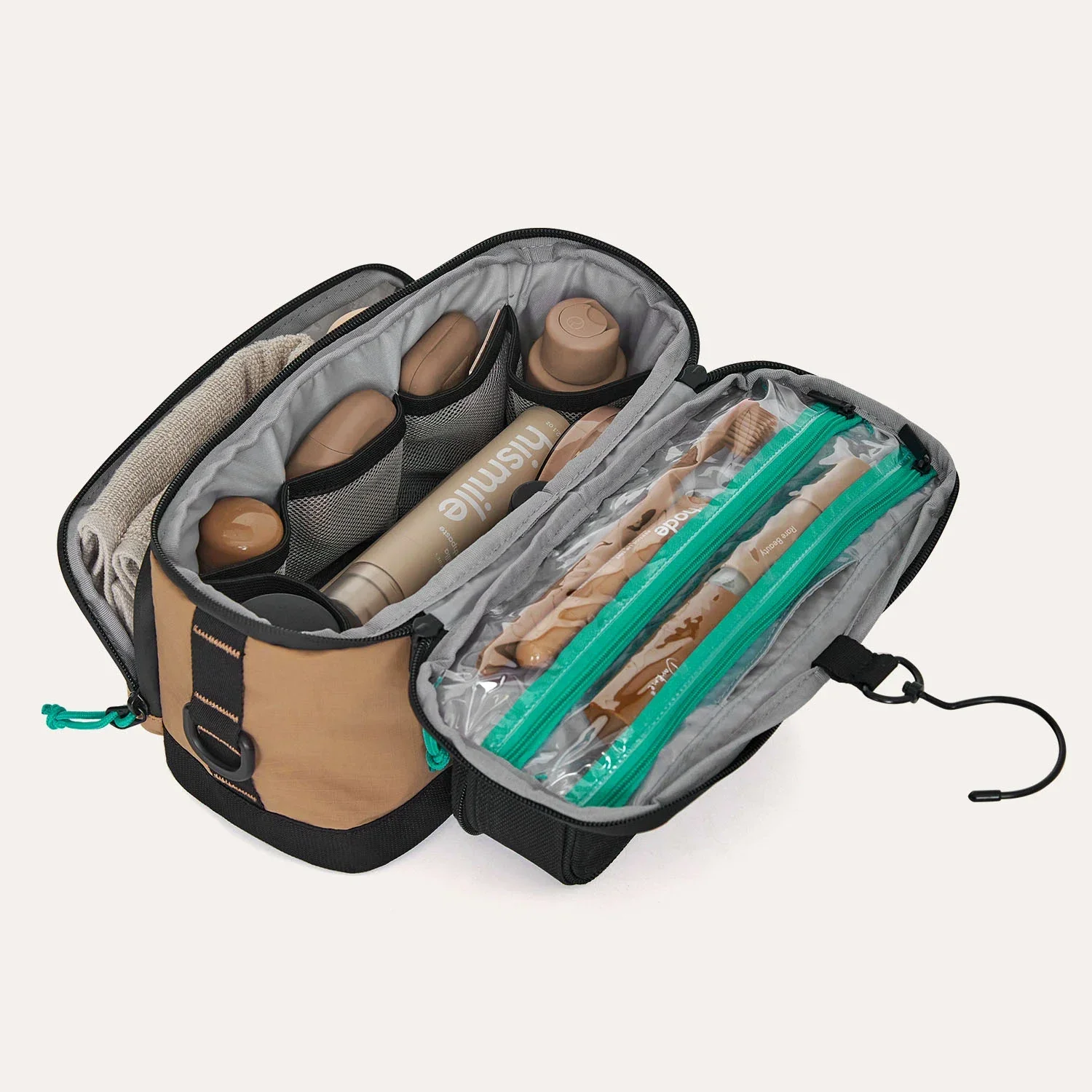 Blast 4.5L Hanging Toiletry Bag - Image 54