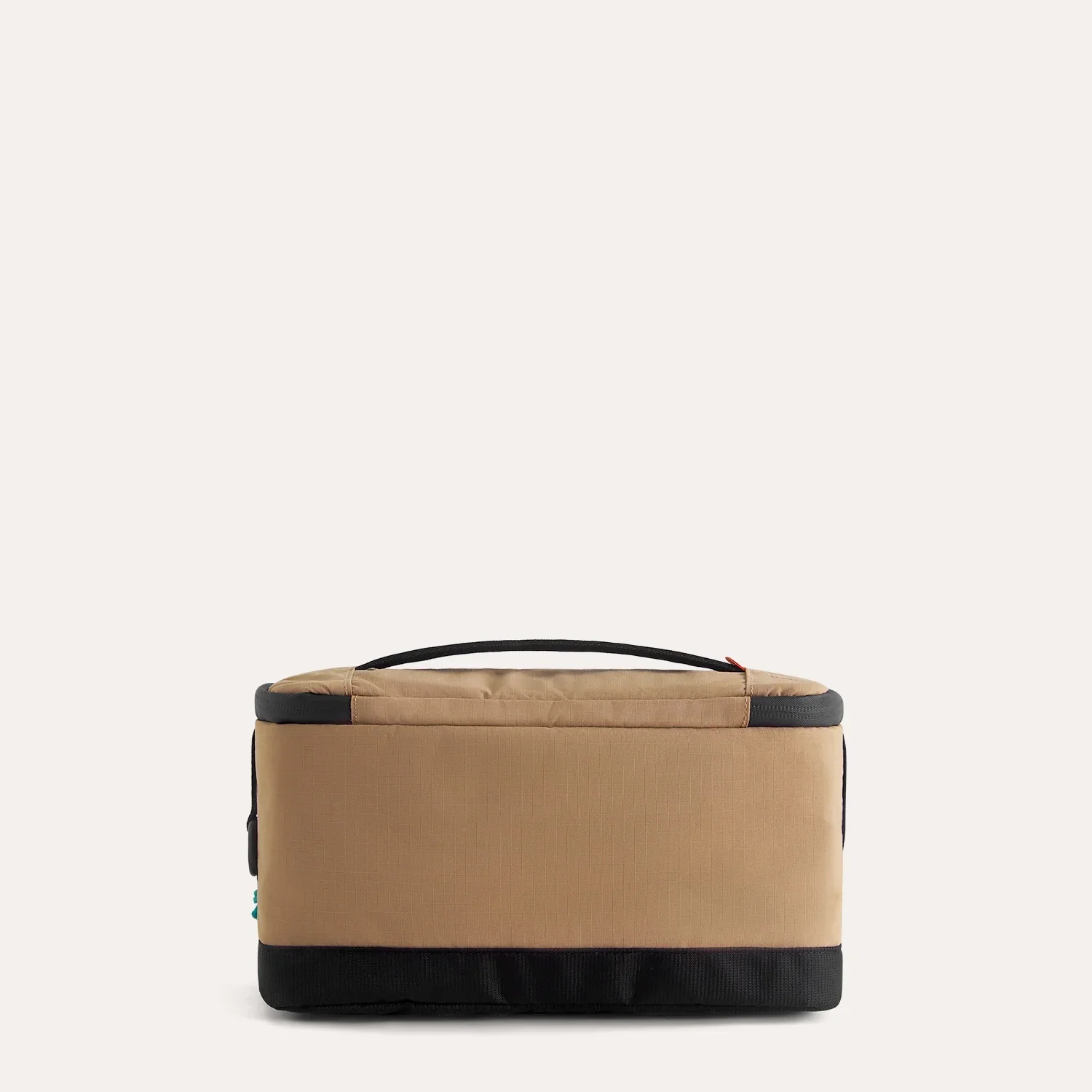 Blast 4.5L Hanging Toiletry Bag - Image 55
