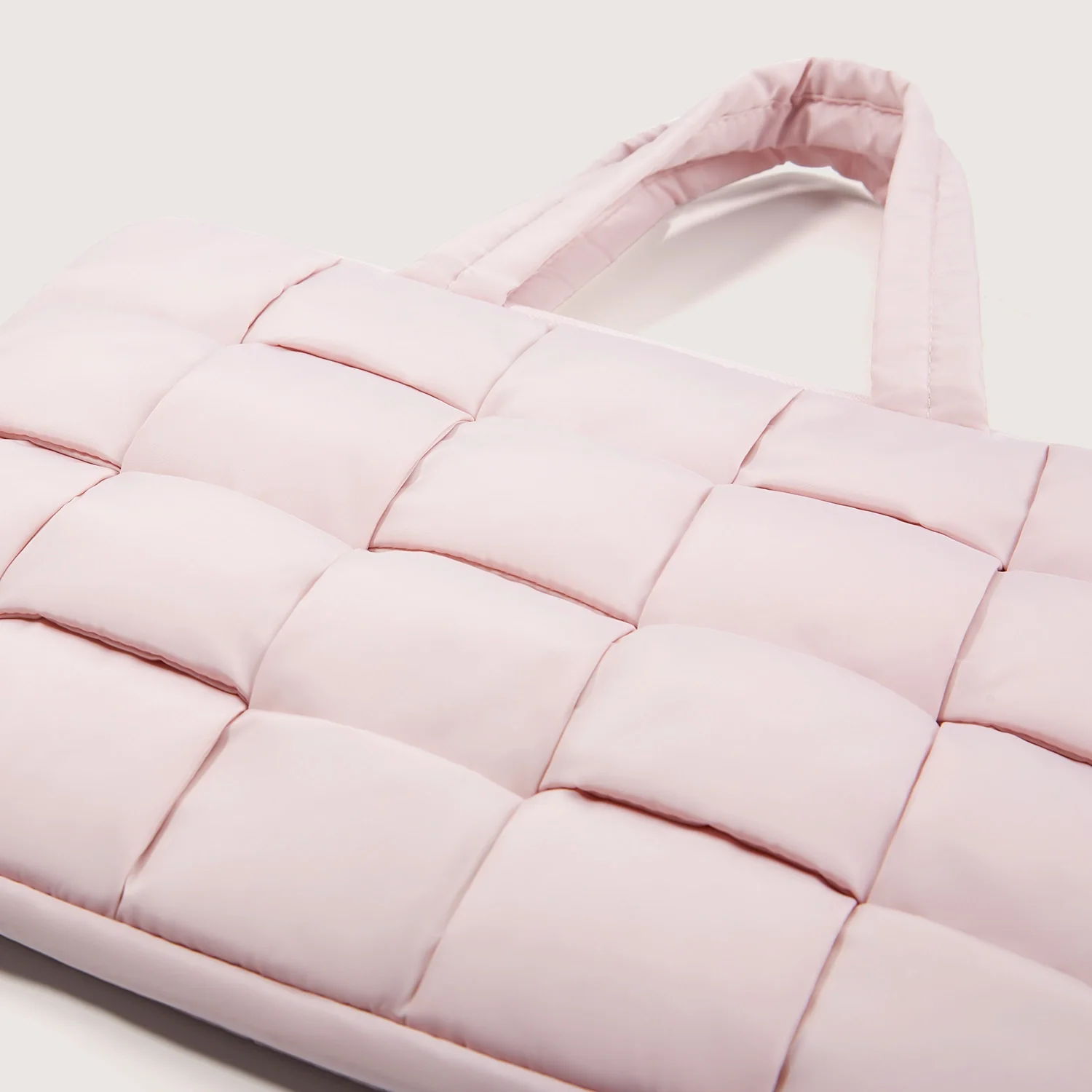 Bubble 15.6" Laptop Sleeve - Image 12