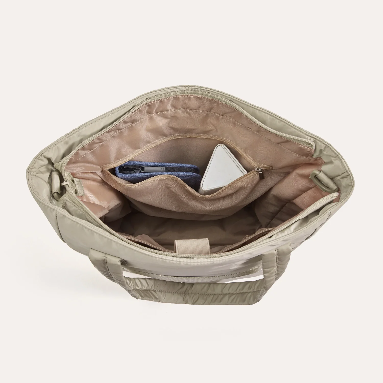 Bubble 21L Puffy Tote - Image 28