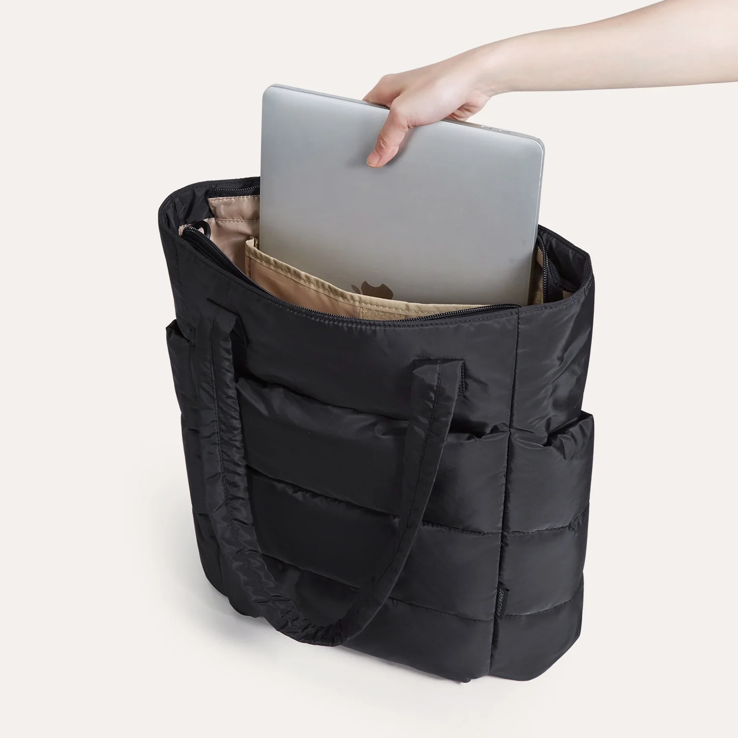 Bubble 21L Puffy Tote - Image 3
