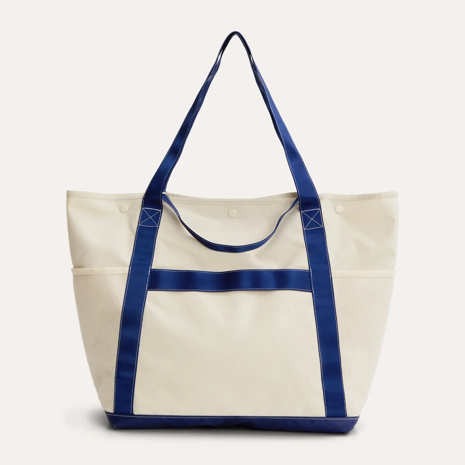 Coast 40L Tote - Image 15