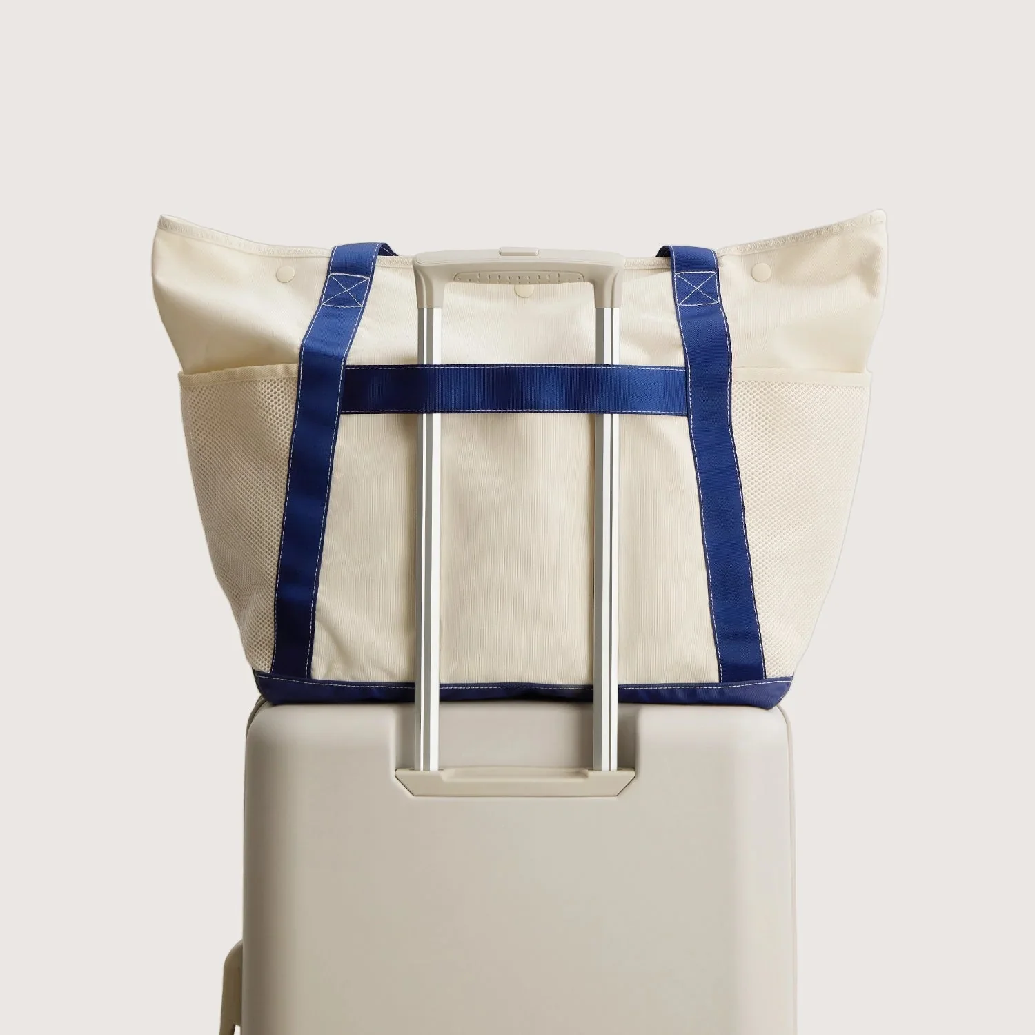 Coast 40L Tote - Image 16