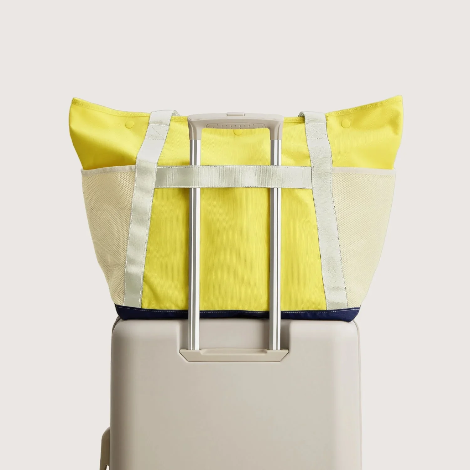 Coast 40L Tote - Image 33