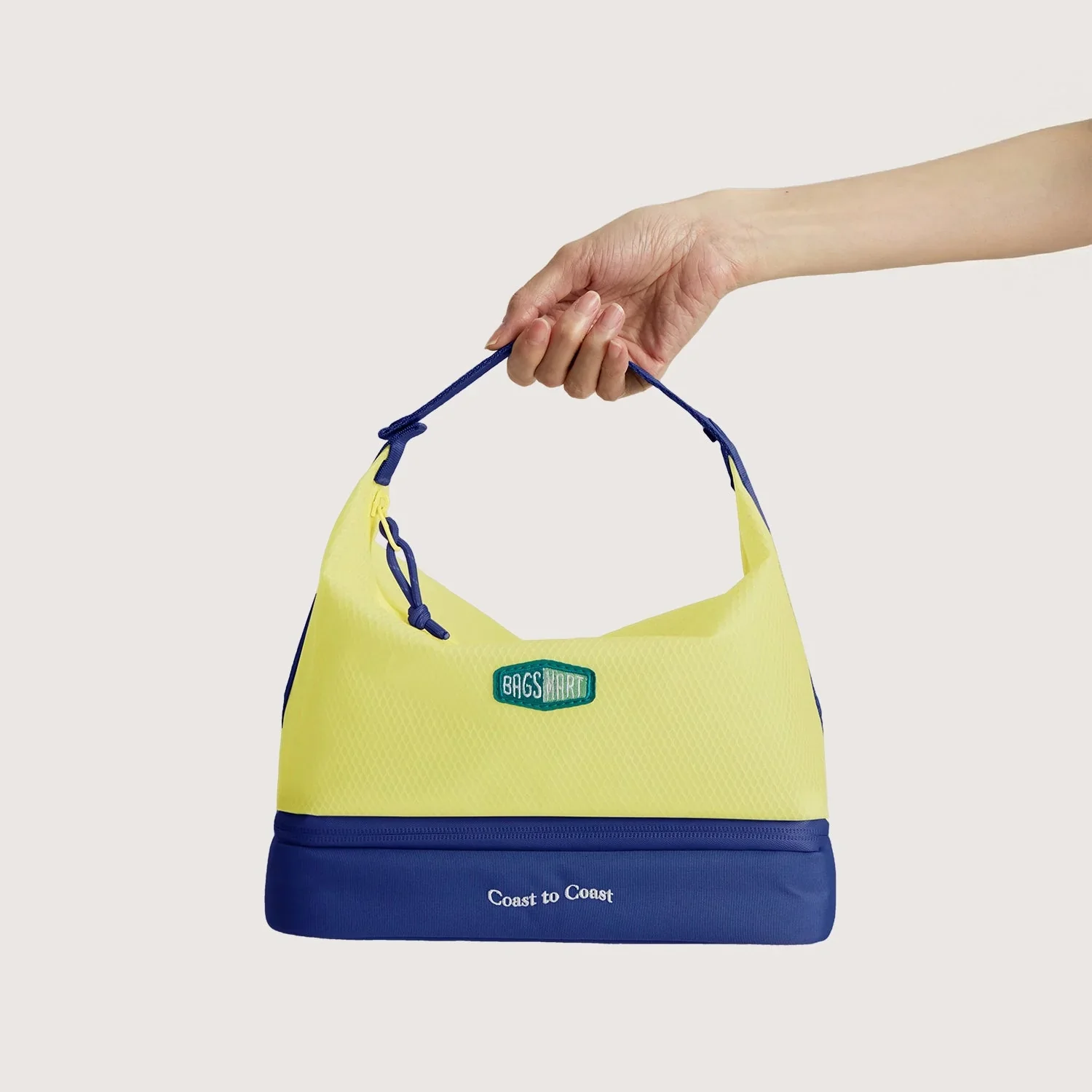 Coast Toiletry Bag - Image 14