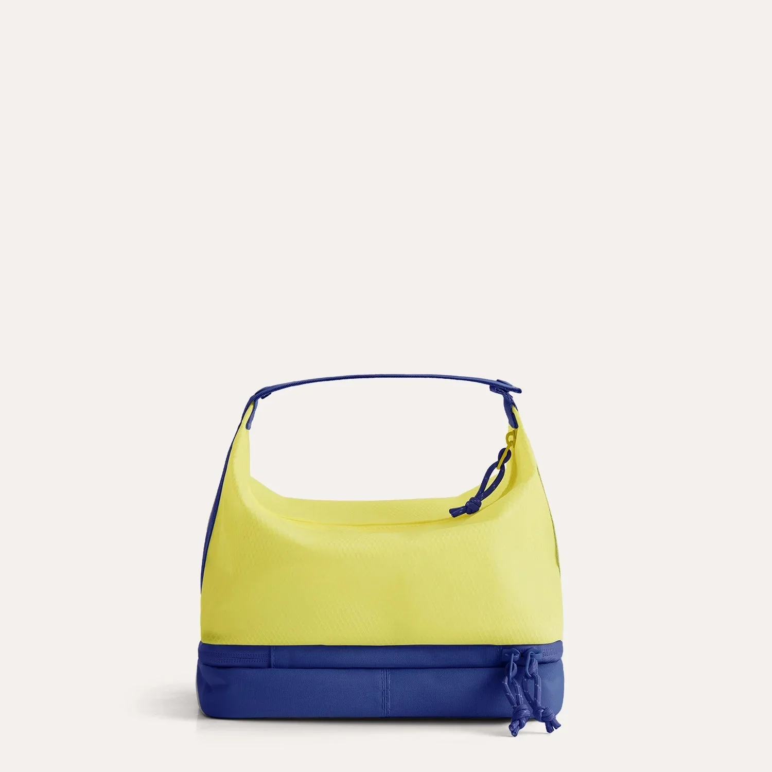Coast Toiletry Bag - Image 22