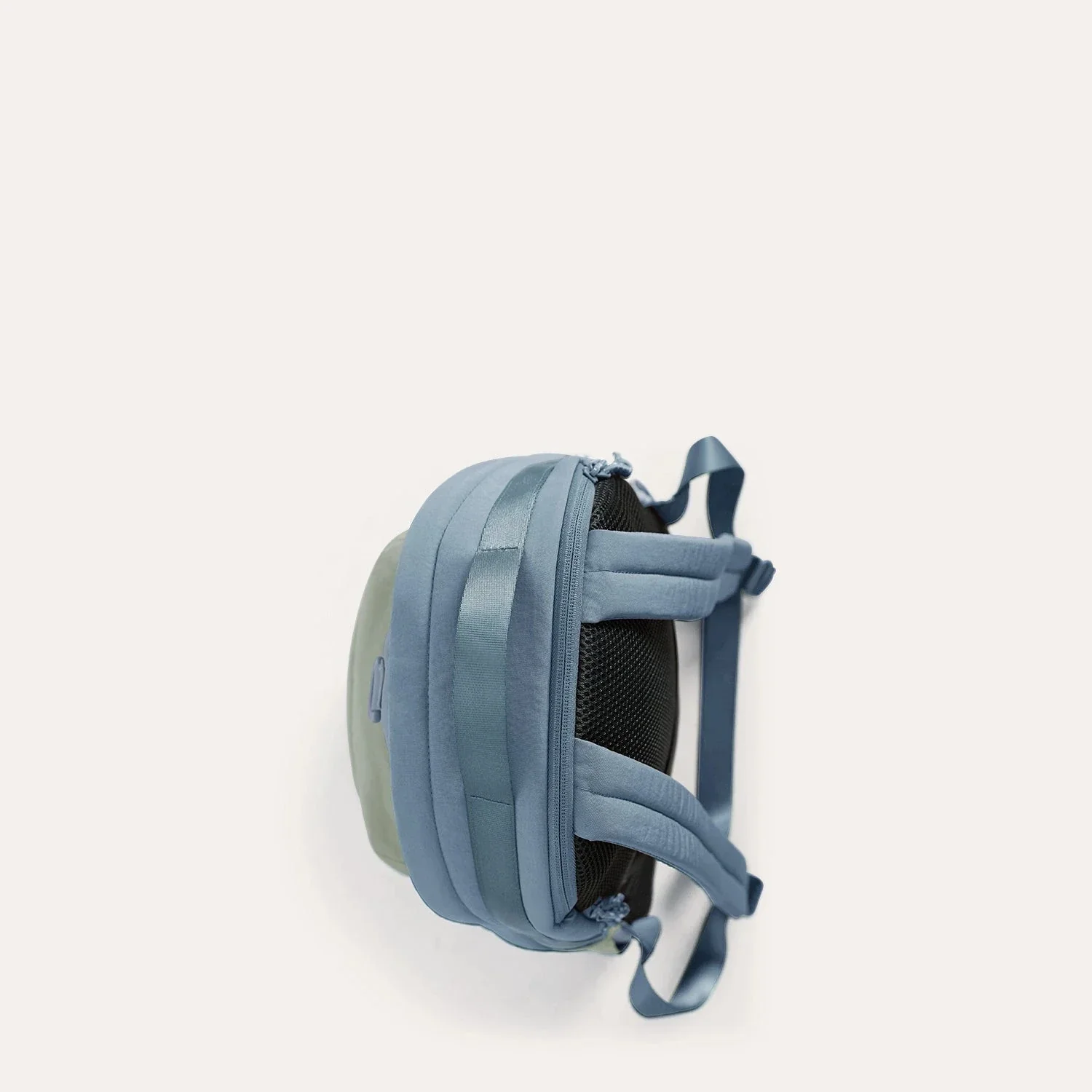 Crush 18L Backpack - Image 30