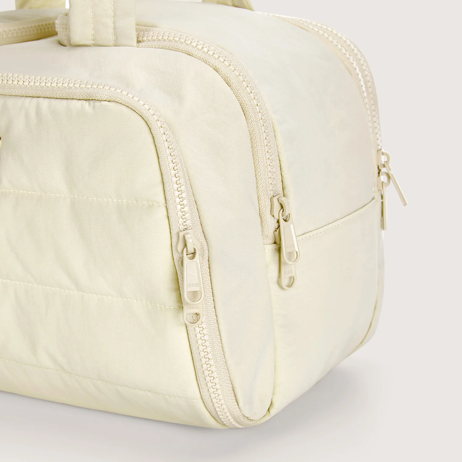 Crush Toiletry Bag - Image 98