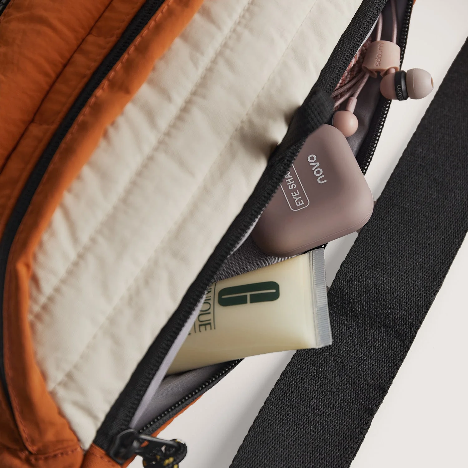 Paz 2.5L Belt Bag - Image 16