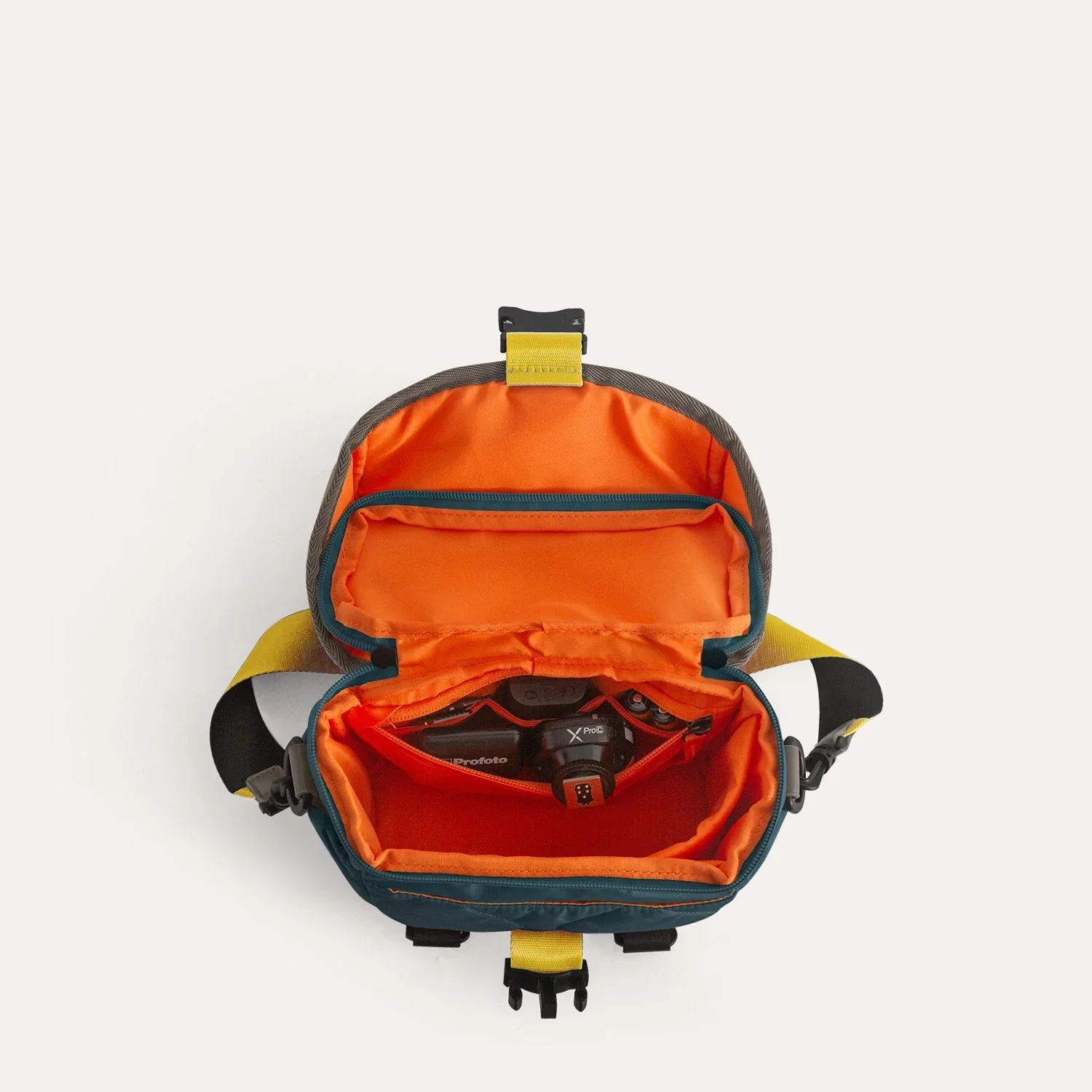 Paz 4L Camera Sling - Image 48