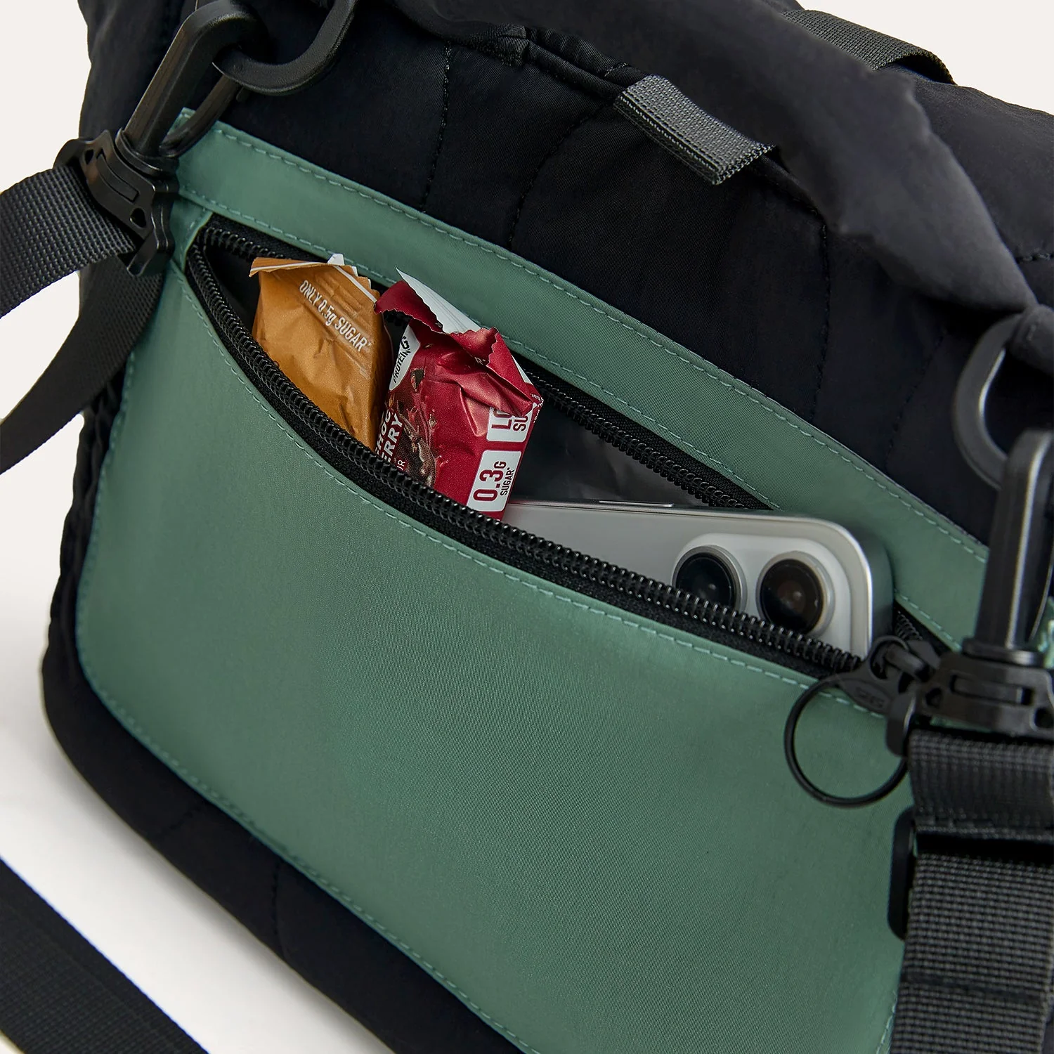 (free gift) Paz Roll Top Lunch Bag - Image 45