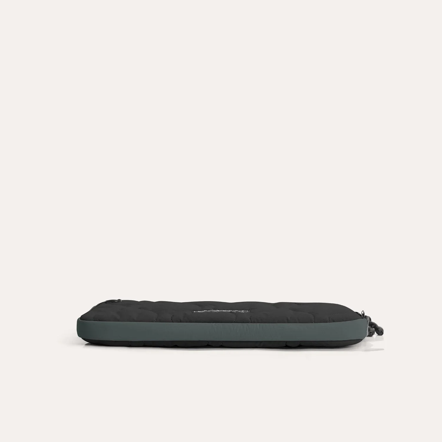 Paz 14" Laptop Sleeve - Image 17