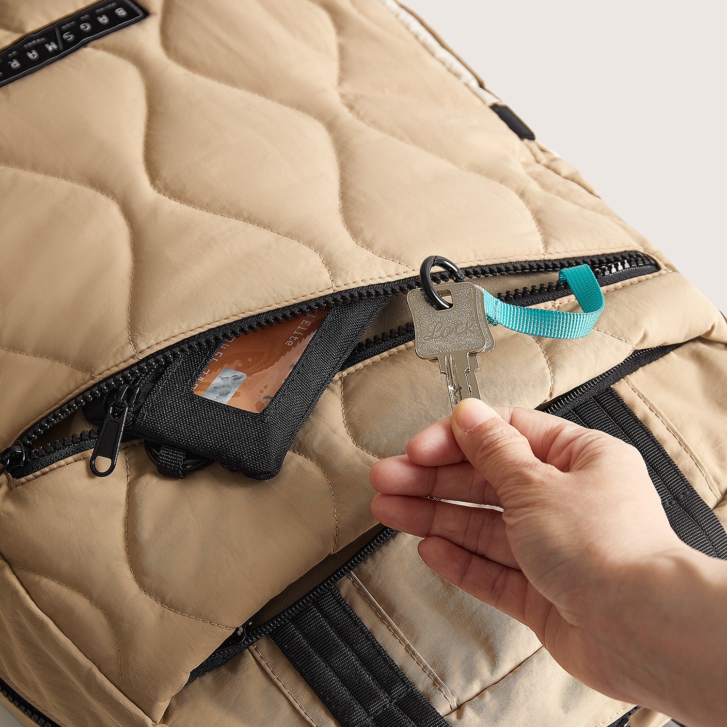 Paz 23L Work Backpack - Image 22