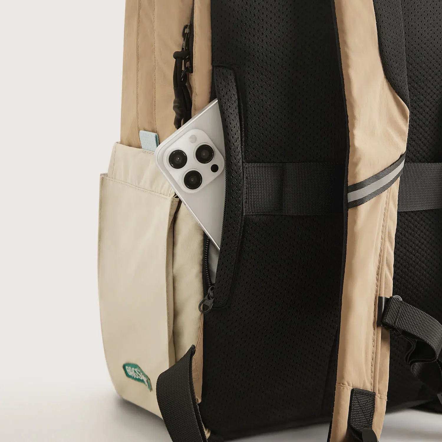 Paz 28L Backpack - Image 20