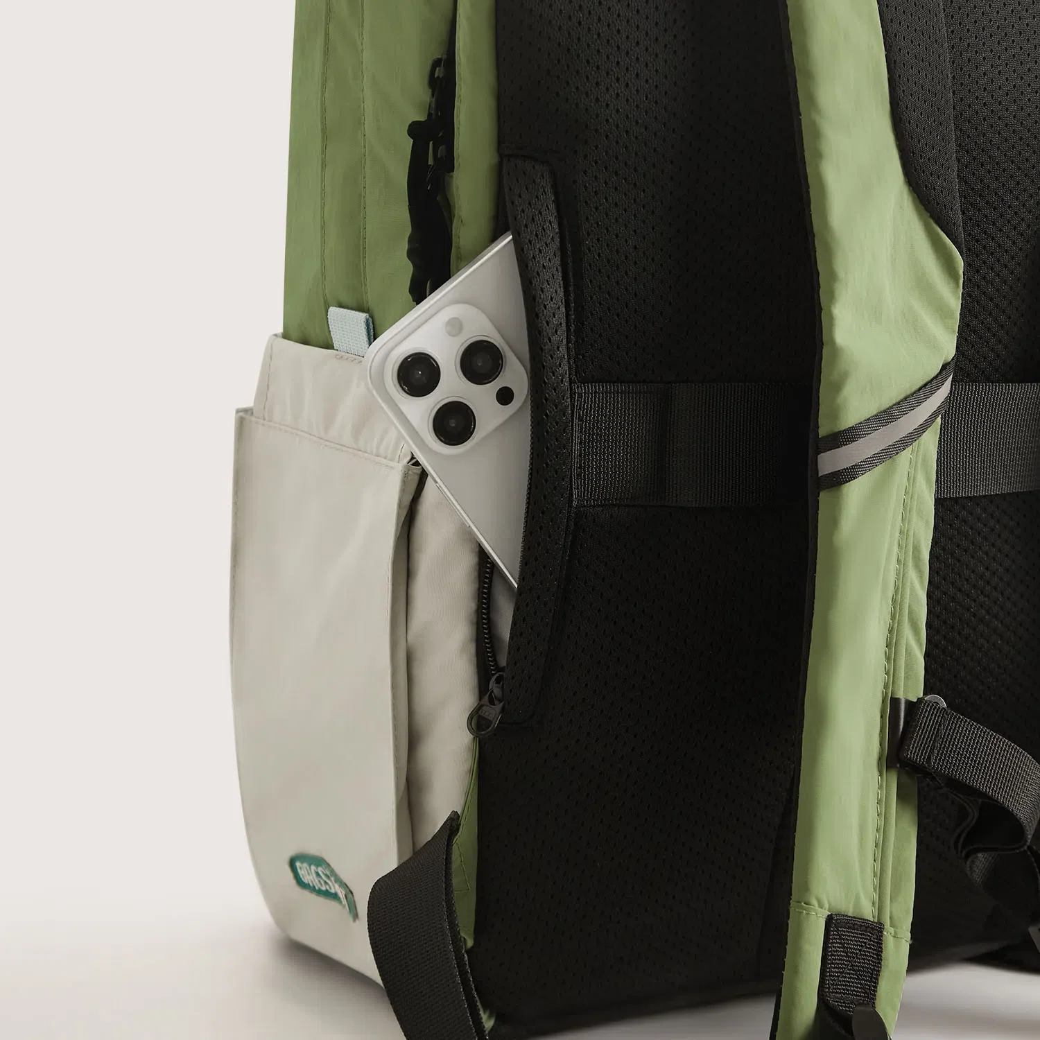 Paz 28L Backpack - Image 7