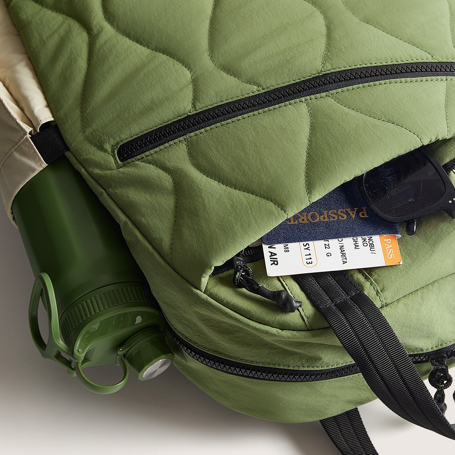 Paz 23L Work Backpack - Image 9