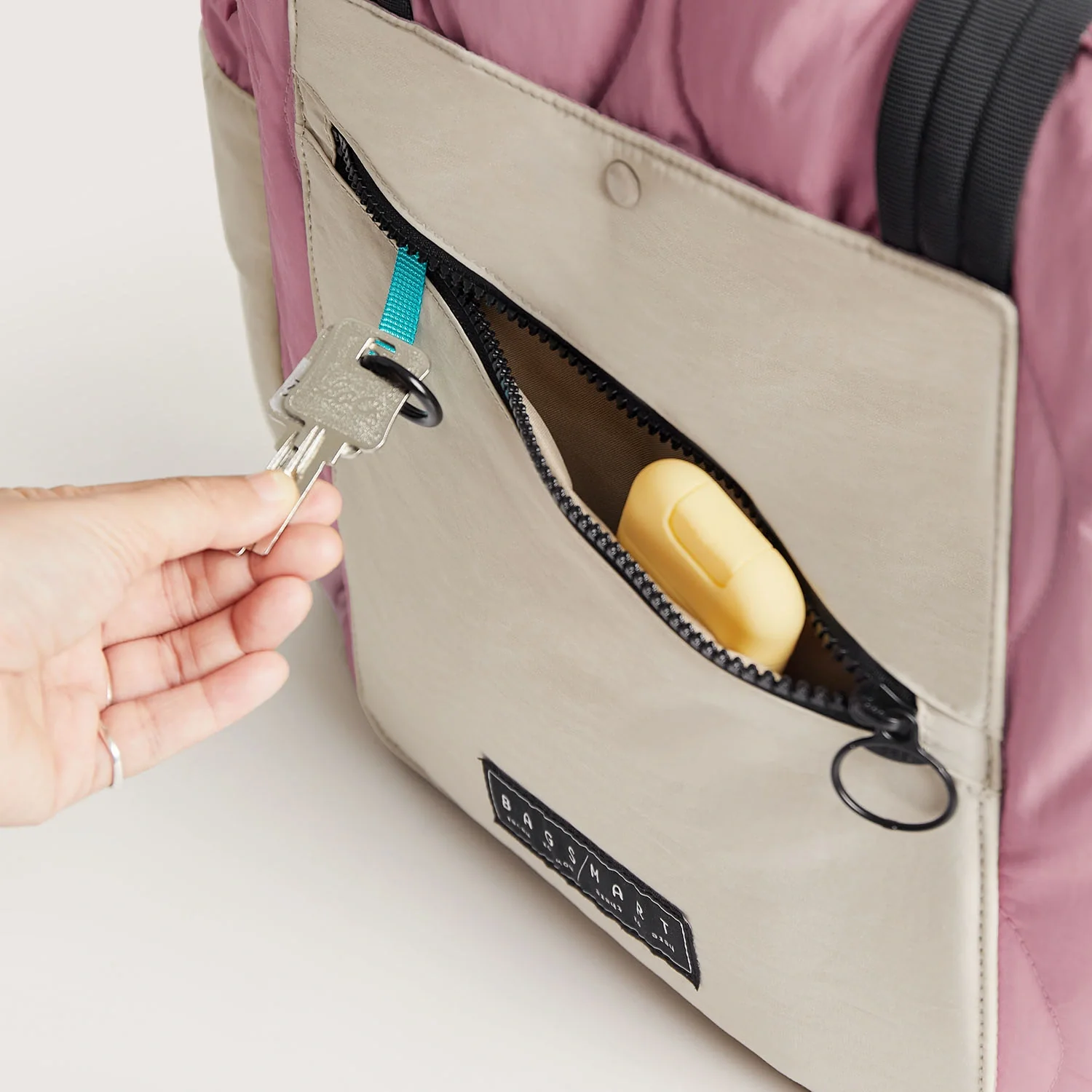 Paz 23L Tote - Image 58