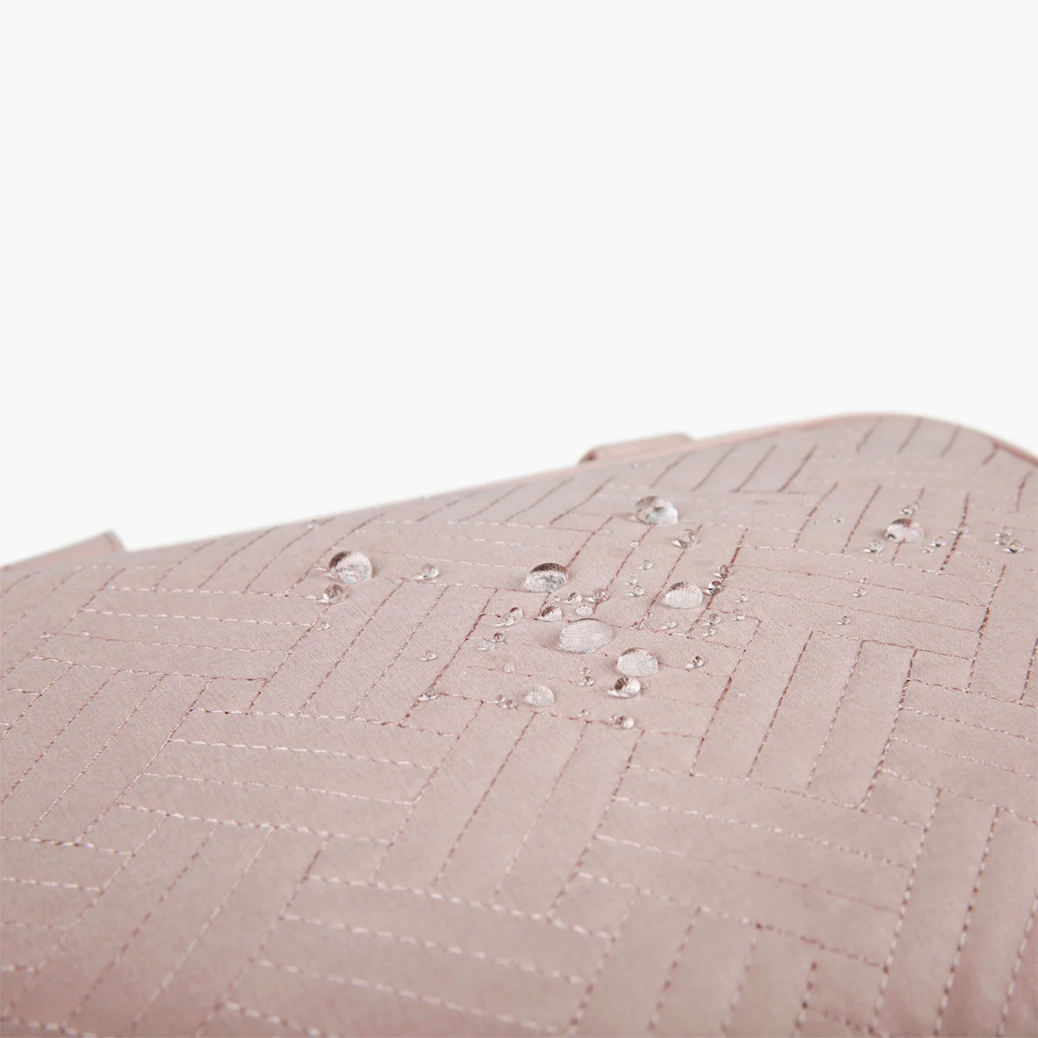 The Space Saver Hanging Toiletry Bag - Image 12