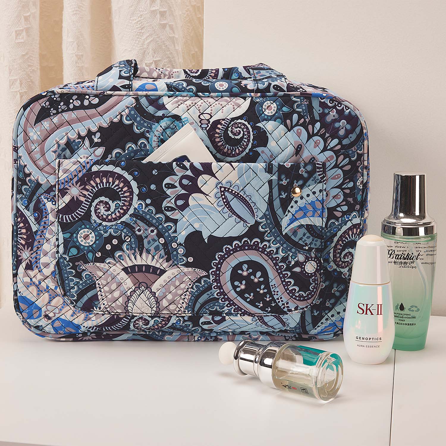 The Space Saver Hanging Toiletry Bag - Image 77