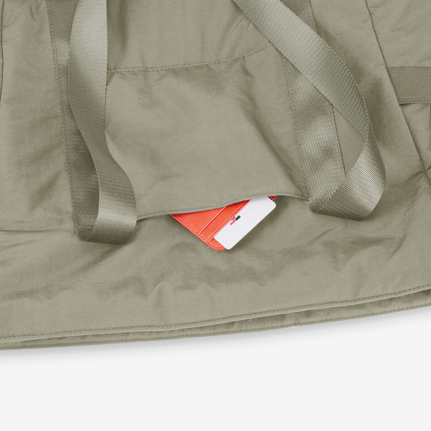 Zoraesque 18L Tote - Image 45